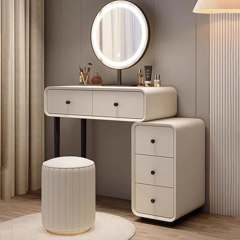 Solea Mini Vanity Set