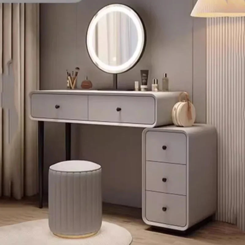 Solea Mini Vanity Set